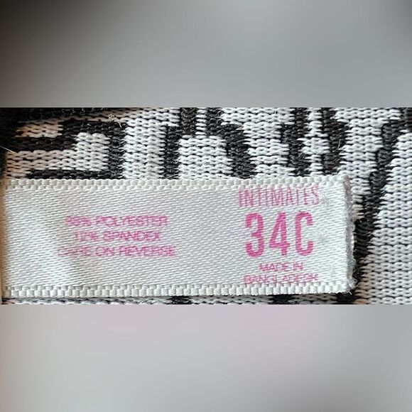 SO Intimates, Convertible, Dark-Gray and White “Love”Underwire Bra. 34C. - Picture 5 of 11